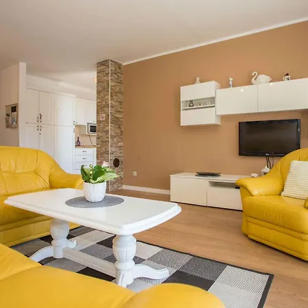 Apartamento In - Istrien 52017